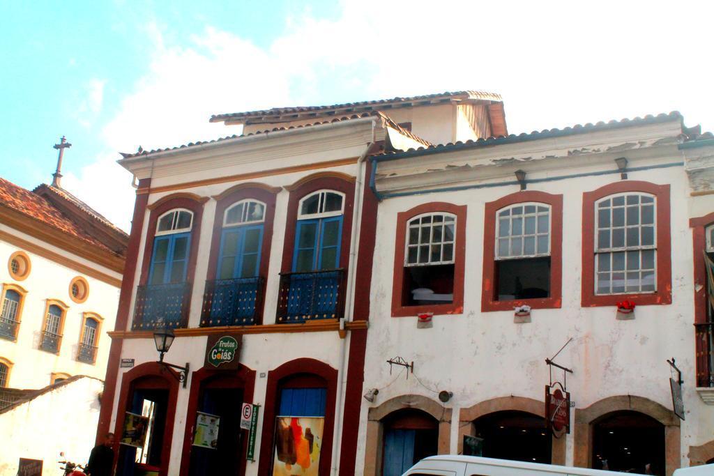 Barroco Hostel โอว์โรเปรโต ภายนอก รูปภาพ